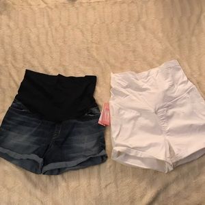 Liz Lange Maternity Shorts Size large